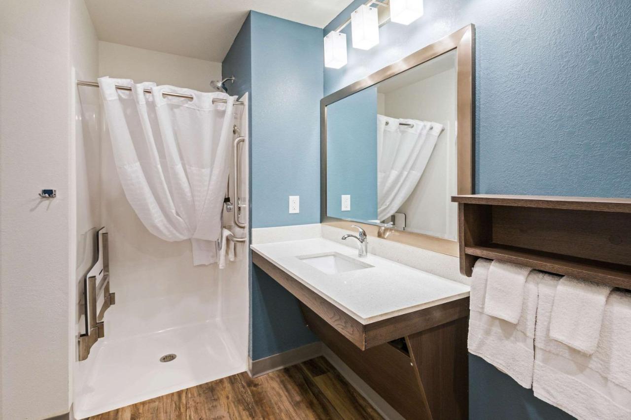 Woodspring Suites Davenport Quad Cities Extérieur photo